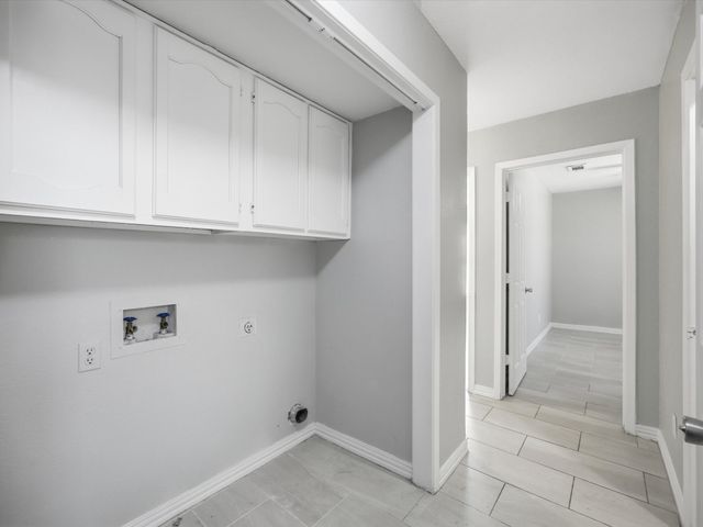 7503 Windhaven Road, North Richland Hills, TX 76182