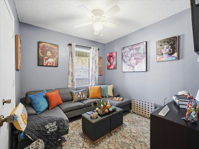 7503 Windhaven Road, North Richland Hills, TX 76182