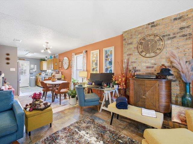 7503 Windhaven Road, North Richland Hills, TX 76182