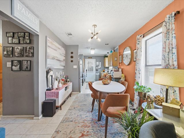 7503 Windhaven Road, North Richland Hills, TX 76182