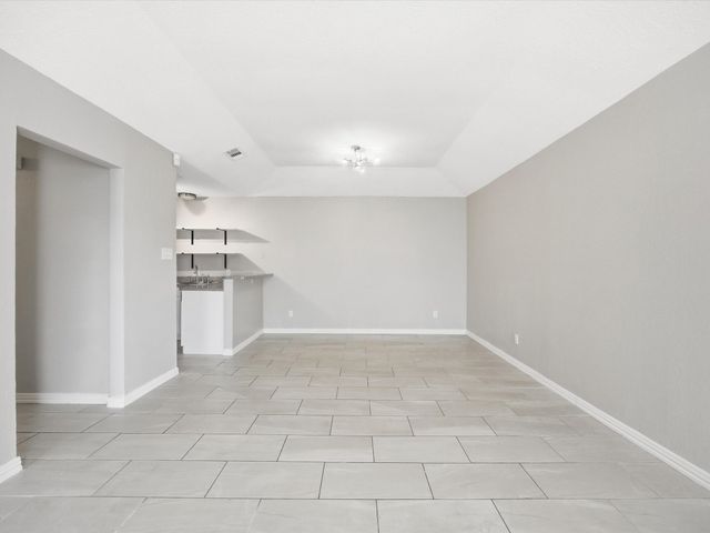 7503 Windhaven Road, North Richland Hills, TX 76182