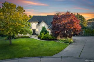 53961 Sutherland Court, Utica, MI 48316