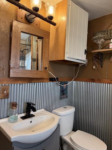 8150 W Plymouth Church Road, Orfordville, WI 53576