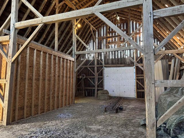 8150 W Plymouth Church Road, Orfordville, WI 53576