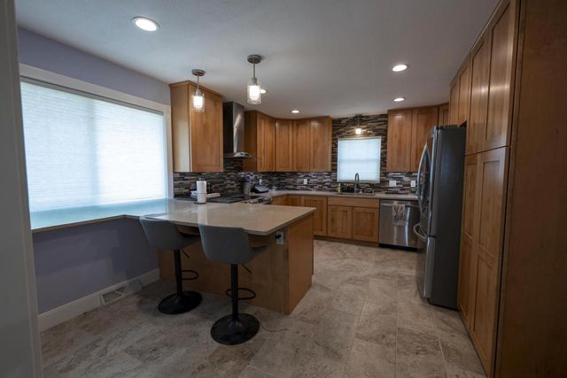 2901 Highway 73, Cambridge, WI 53523