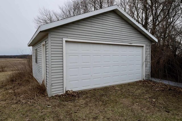 2901 Highway 73, Cambridge, WI 53523
