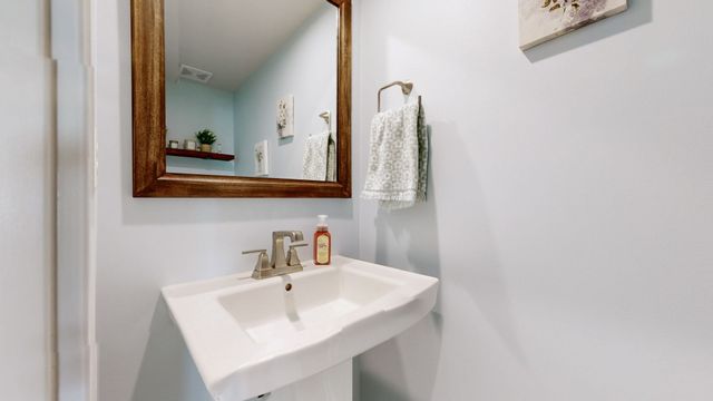 308 Camargue Ct, Smyrna, TN 37167