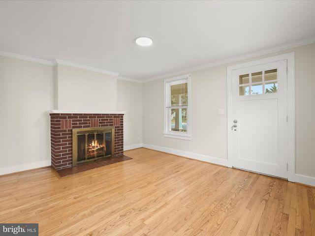 4 W 12TH ST, Frederick, MD 21701