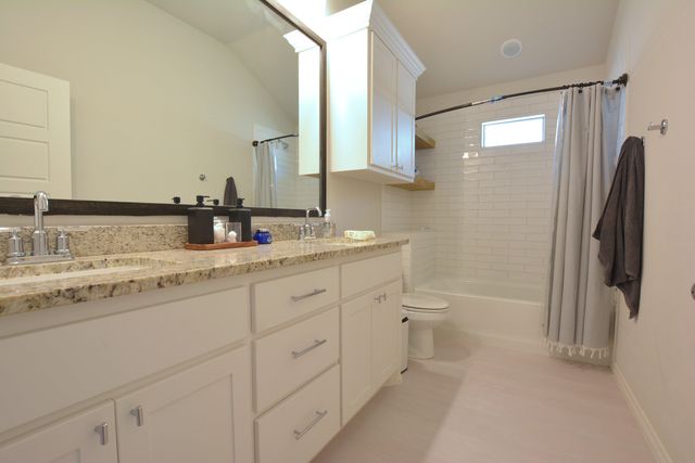 2316 103rd Street, Lubbock, TX 79423