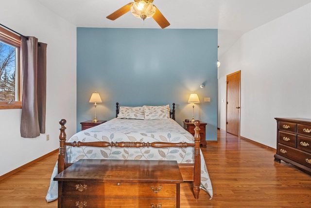 962 S NORTHVIEW ROAD, Green Bay, WI 54311