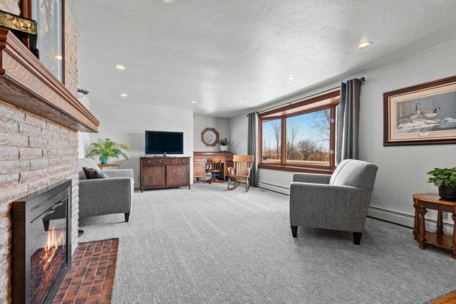 962 S NORTHVIEW ROAD, Green Bay, WI 54311