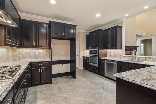 5908 Pebblestone Lane, Plano, TX 75093