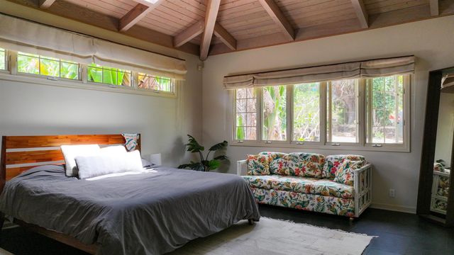 4010 Kula Hwy, Kula, HI 96790