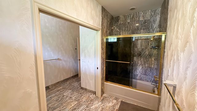 4010 Kula Hwy, Kula, HI 96790