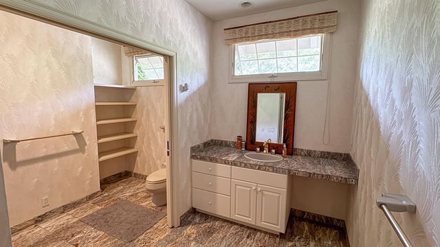 4010 Kula Hwy, Kula, HI 96790