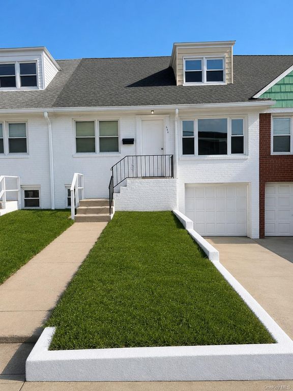 664 W Broadway, Long Beach, NY 11561