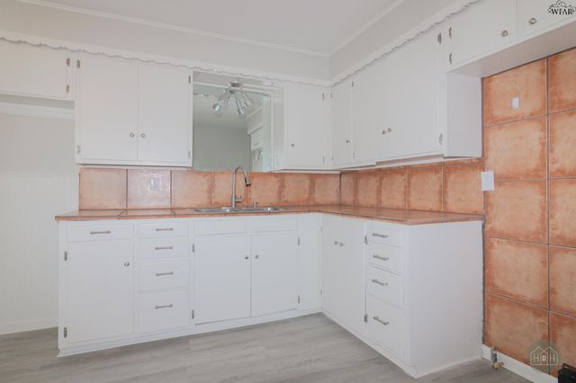 4105 LORANCE STREET, Vernon, TX 76384