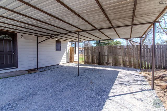 4105 LORANCE STREET, Vernon, TX 76384