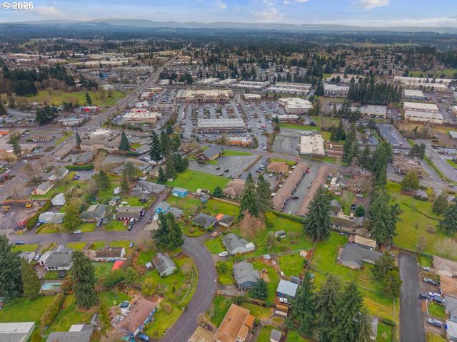 154 BEVERLY Dr, Oregon City, OR 97045