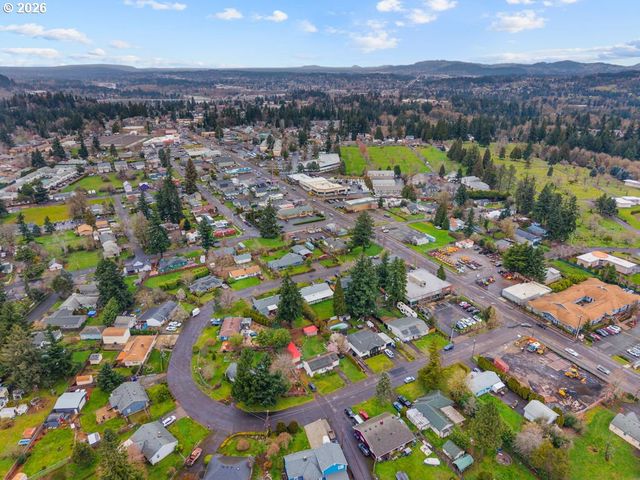 154 BEVERLY Dr, Oregon City, OR 97045