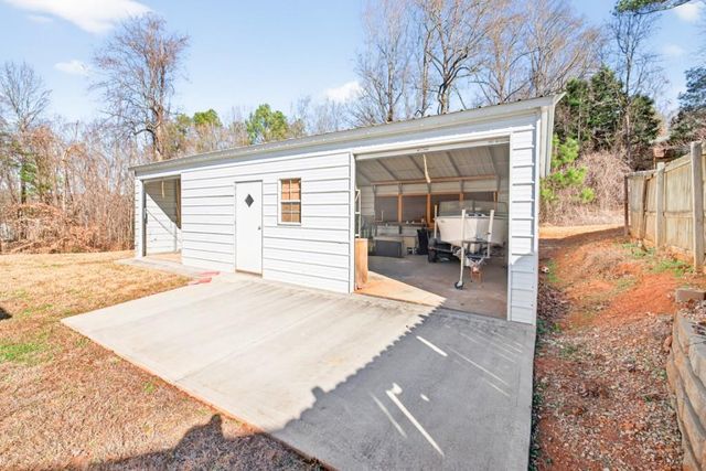 5143 Ponderosa Farm Road, Gainesville, GA 30507