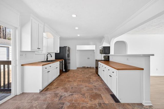 5143 Ponderosa Farm Road, Gainesville, GA 30507