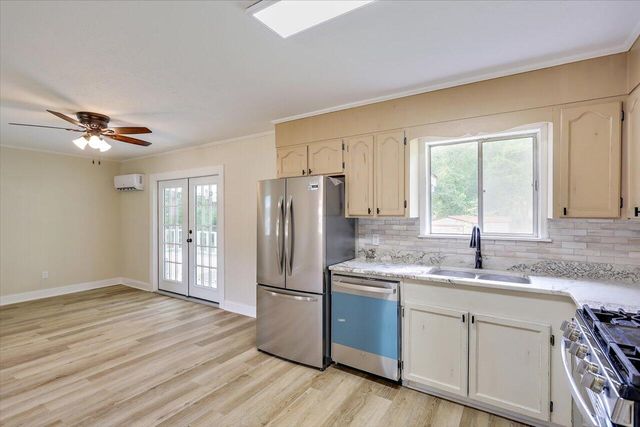 210 NE Jadek Dr., Magee, MS 39111