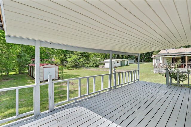 210 NE Jadek Dr., Magee, MS 39111