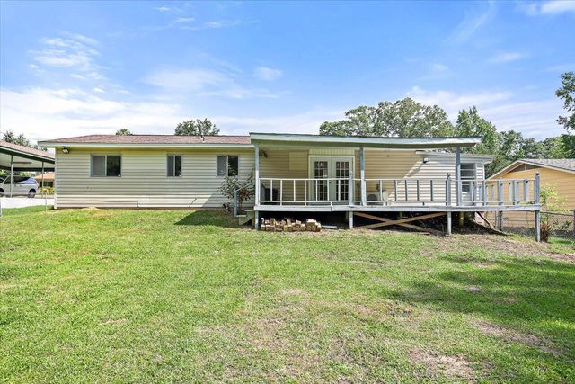 210 NE Jadek Dr., Magee, MS 39111