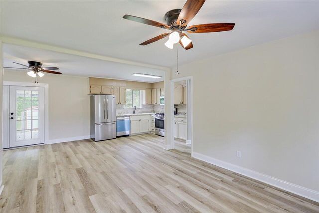 210 NE Jadek Dr., Magee, MS 39111