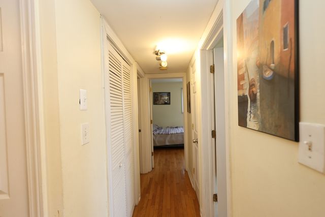 10111 Old Orchard Court 203, Skokie, IL 60076