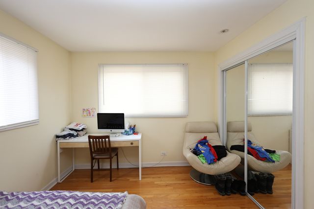 10111 Old Orchard Court 203, Skokie, IL 60076