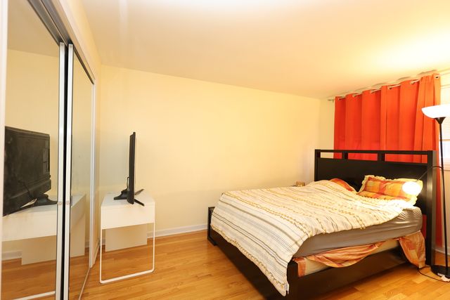 10111 Old Orchard Court 203, Skokie, IL 60076