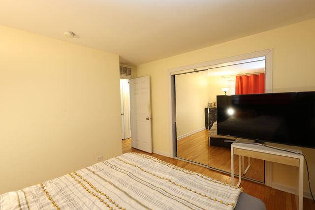 10111 Old Orchard Court 203, Skokie, IL 60076