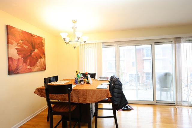 10111 Old Orchard Court 203, Skokie, IL 60076