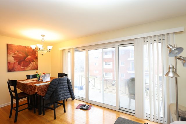 10111 Old Orchard Court 203, Skokie, IL 60076