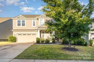 7806 Meridale Forest Drive, Charlotte, NC 28269