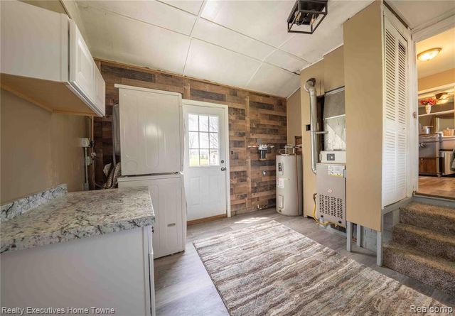 5017 North Road, North Street, MI 48049
