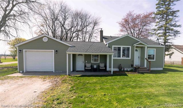 5017 North Road, North Street, MI 48049