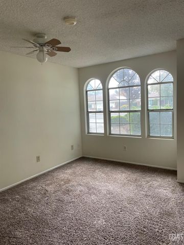 7712 Jensen Avenue, Bakersfield, CA 93308