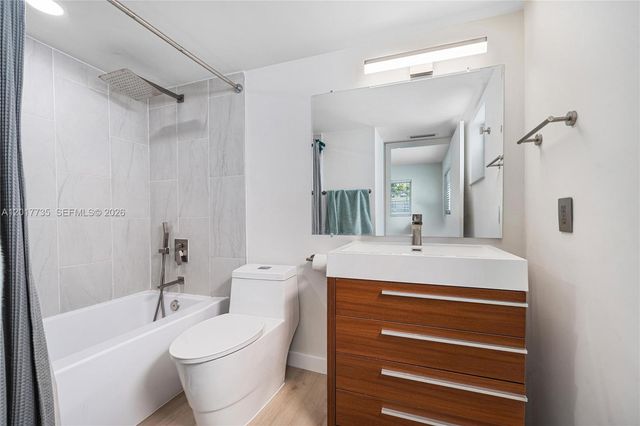 1900 Meridian Ave 204, Miami Beach, FL 33139