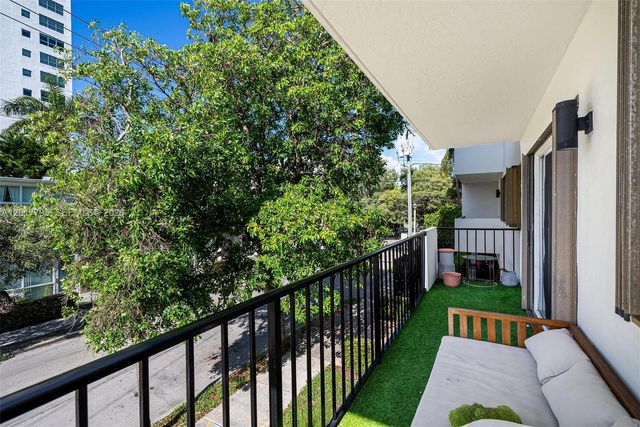 1900 Meridian Ave 204, Miami Beach, FL 33139