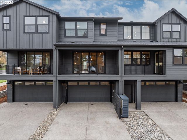 4703 Nw CAMAS MEADOWS Dr, Camas, WA 98607