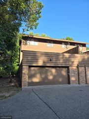 38 Walden Street, Burnsville, MN 55337