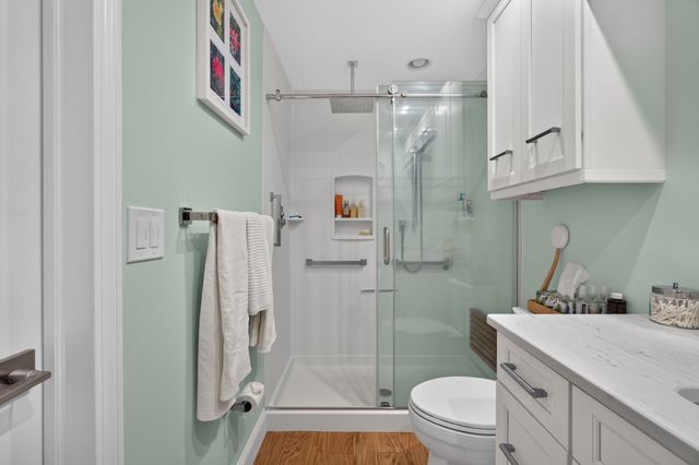 52 Warren St 2, Peabody, MA 01960