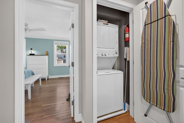 52 Warren St 2, Peabody, MA 01960