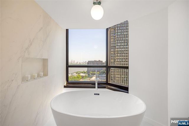 800 Palisade Avenue 1603, Fort Lee, NJ 07024