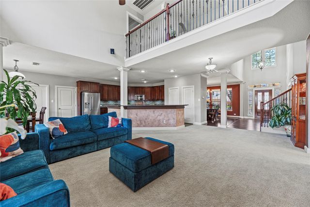 6026 Emberwood Falls Drive, Katy, TX 77494