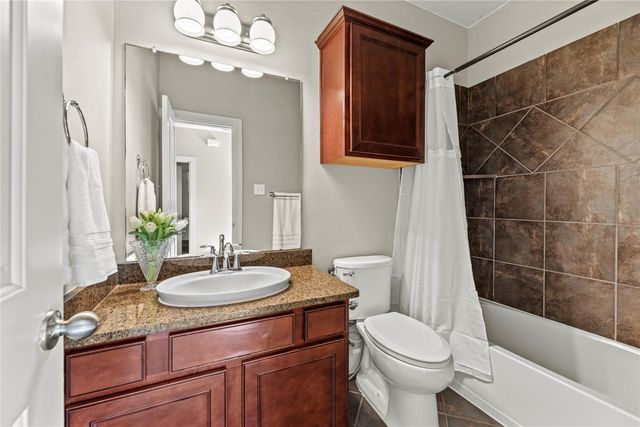 6026 Emberwood Falls Drive, Katy, TX 77494