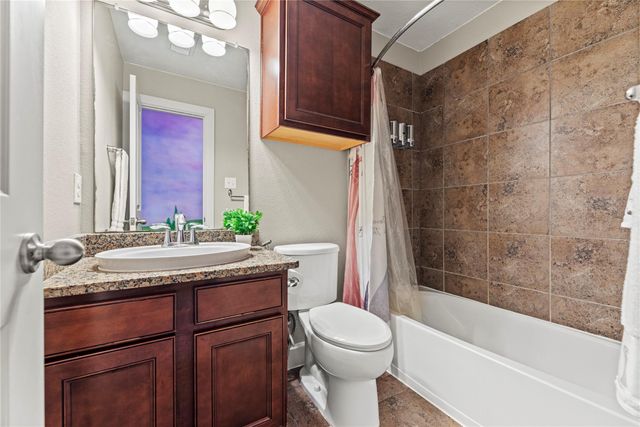 6026 Emberwood Falls Drive, Katy, TX 77494